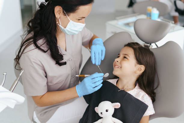Best Emergency Root Canal Treatment in Mcdade, TX